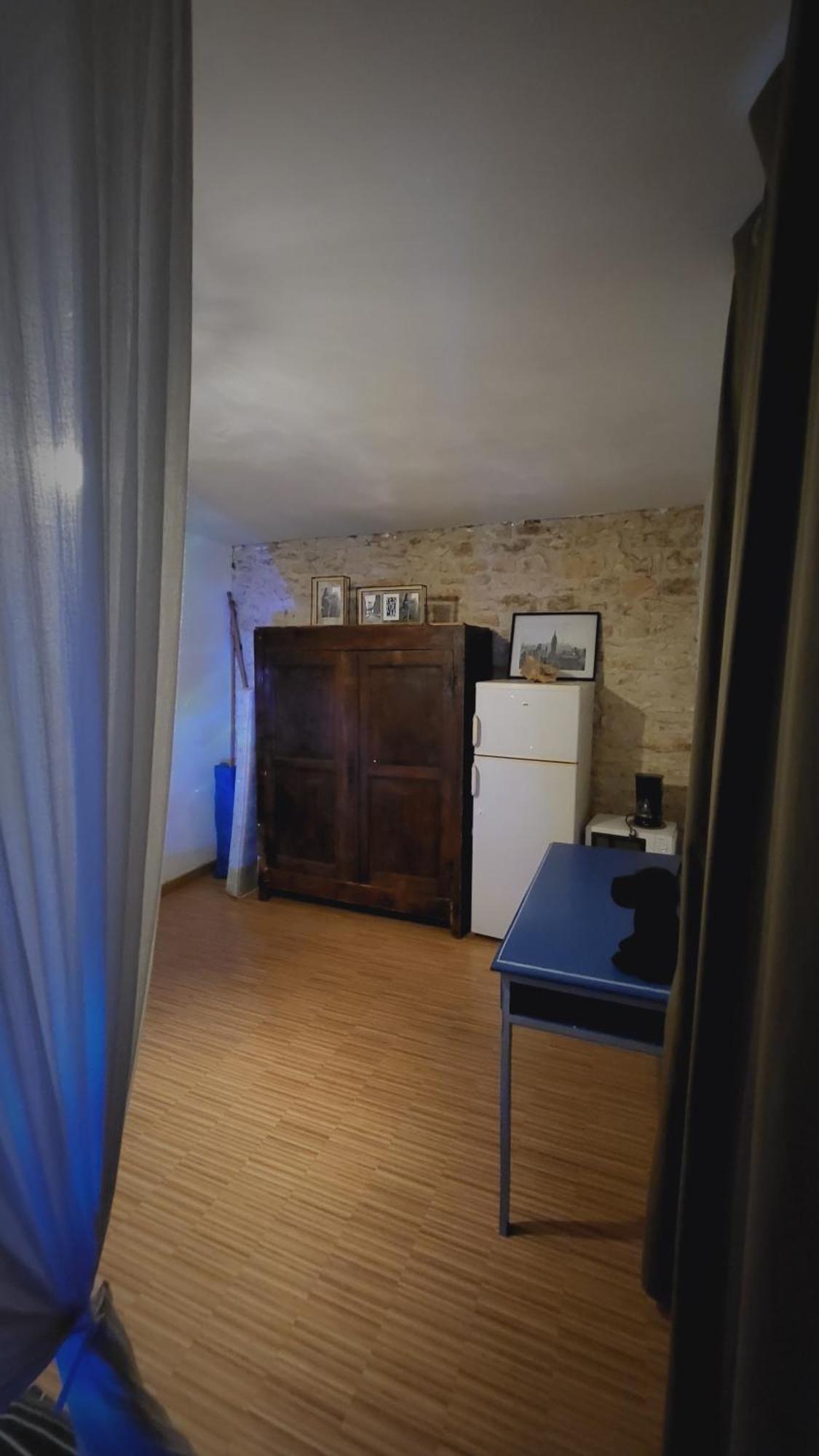 Les Chambres Du Nid Charentais La Poterie  エクステリア 写真